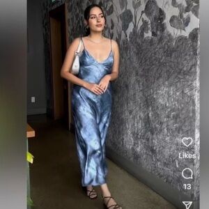 ZARA PRINTED SATIN EFFECT SLIP DRESS sz Small